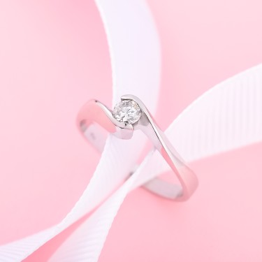 Okrugli verenički prsten sa dijamantom