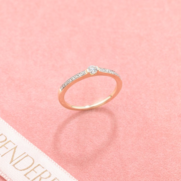 Verenički prsten sa dijamantima sa strane