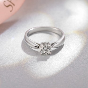 Verenički prsten sa dijamantom 0.71ct