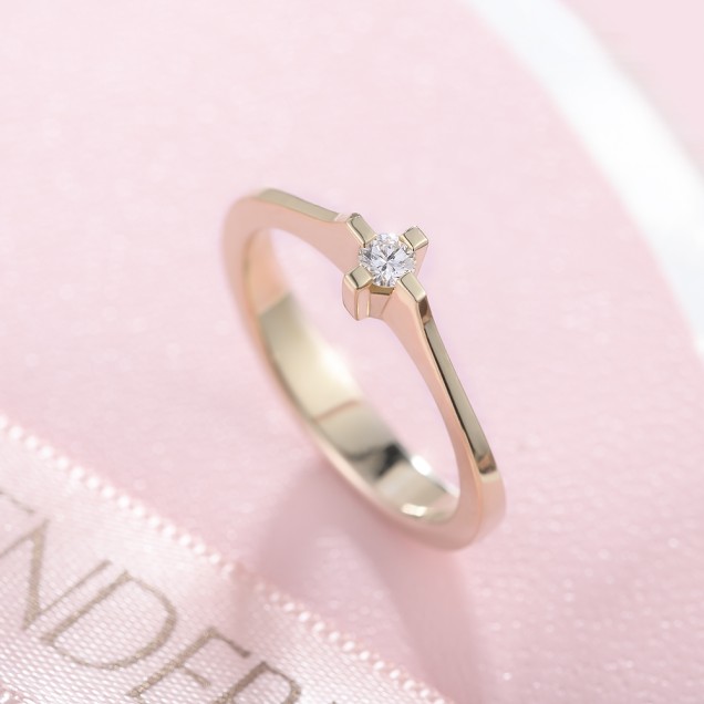 Verenički prsten sa dijamantom 